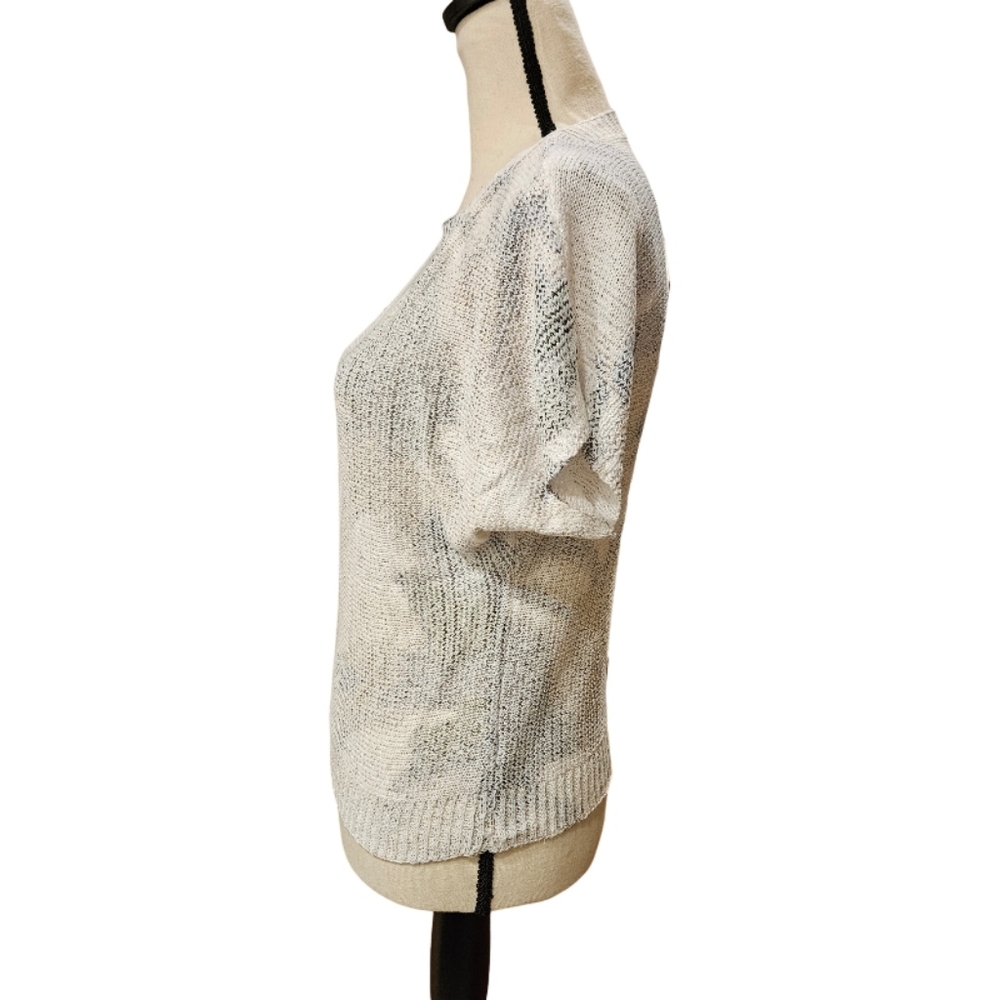Sioni Short Sleeved Sweater - Picture 3 of 7
